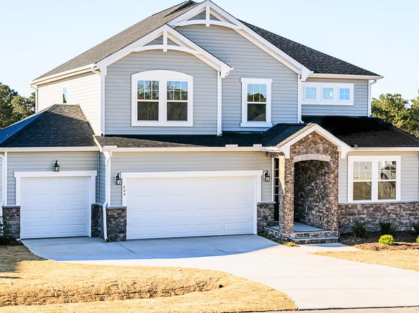 644 Barbour Farm Ln, Four Oaks, NC 27524