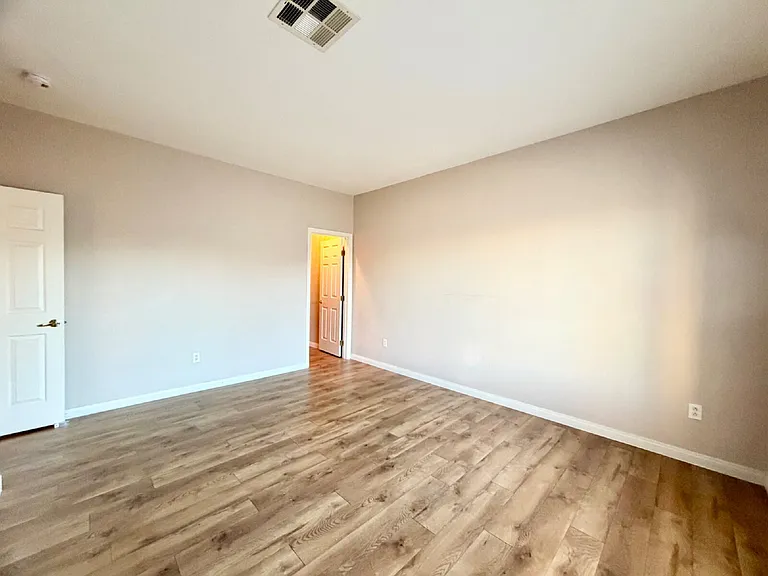 8917 Waltzing Waters Ct — Photo 44