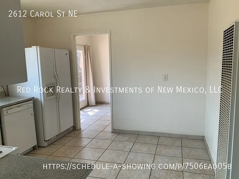 2612 Carol St NE — Photo 6