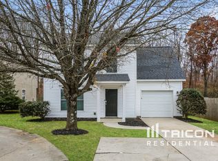 5848 Greenway Vista Ln, Charlotte, NC 28216