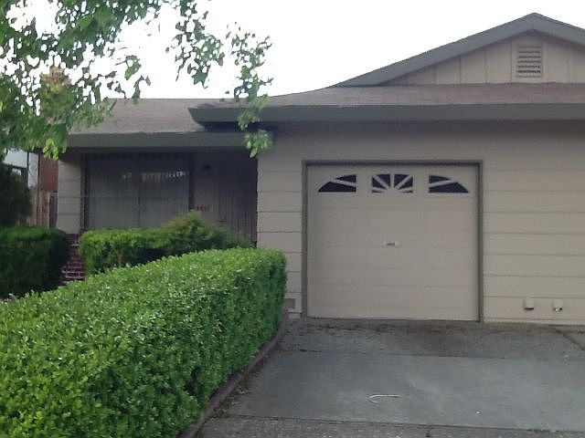 1st image of 4457 Denby Ln