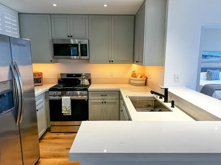 1744 Butler Ave #205 — Photo 12
