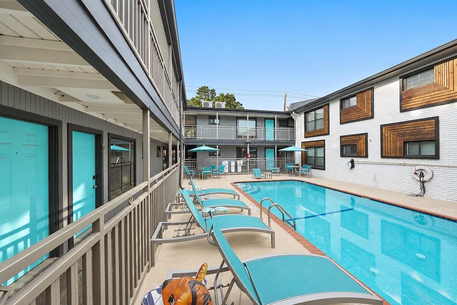 1 bed, 1.0 bath, 650 sqft, $1,150 — Photo 3