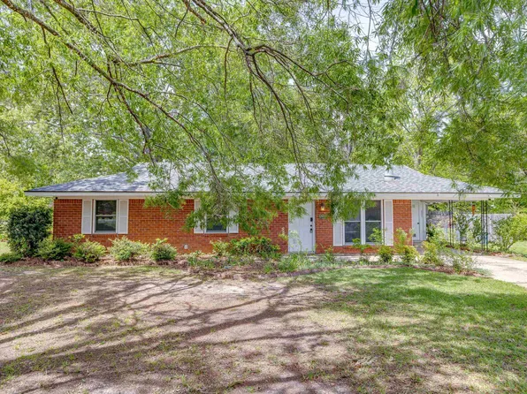 203 Holly Ridge Dr, Monroe, LA 71203