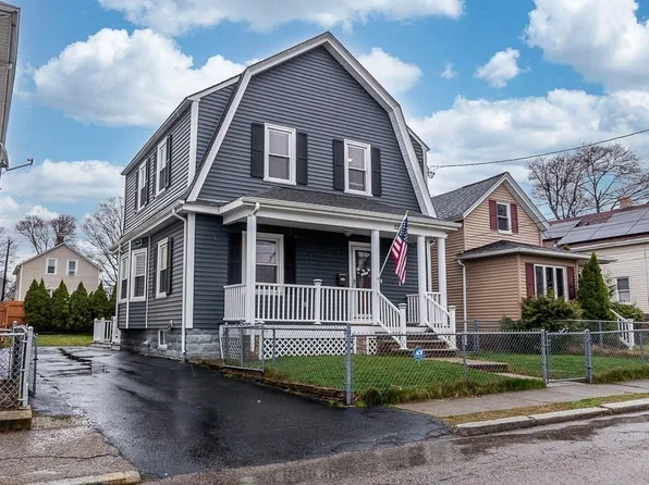 125 Vine St, East Providence, RI 02914