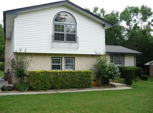 4683 Weyburn Ln, Stone Mountain, GA 30083