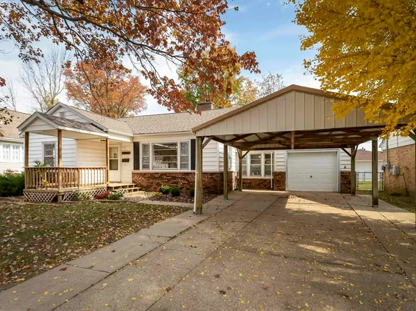 909 S Virginia Ave, Marion, IL 62959