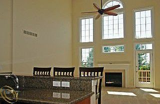 2nd image of 44891 Broadmoor Cir S