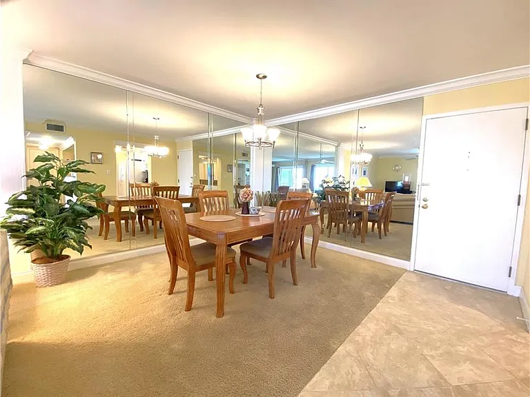 555 Park Shore Dr #B-407 — Photo 7