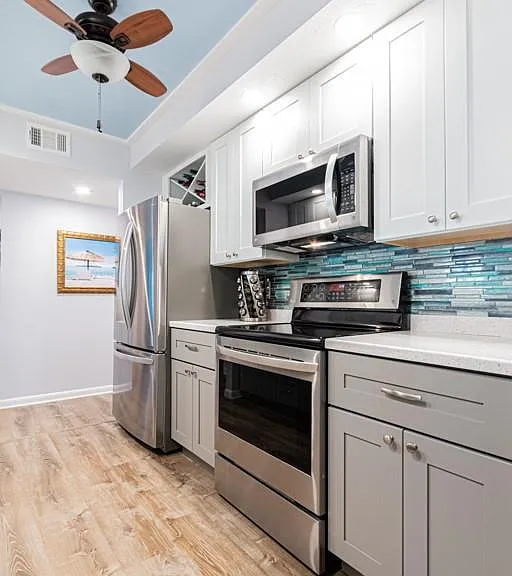 2132 Tama Cir #102 — Photo 12