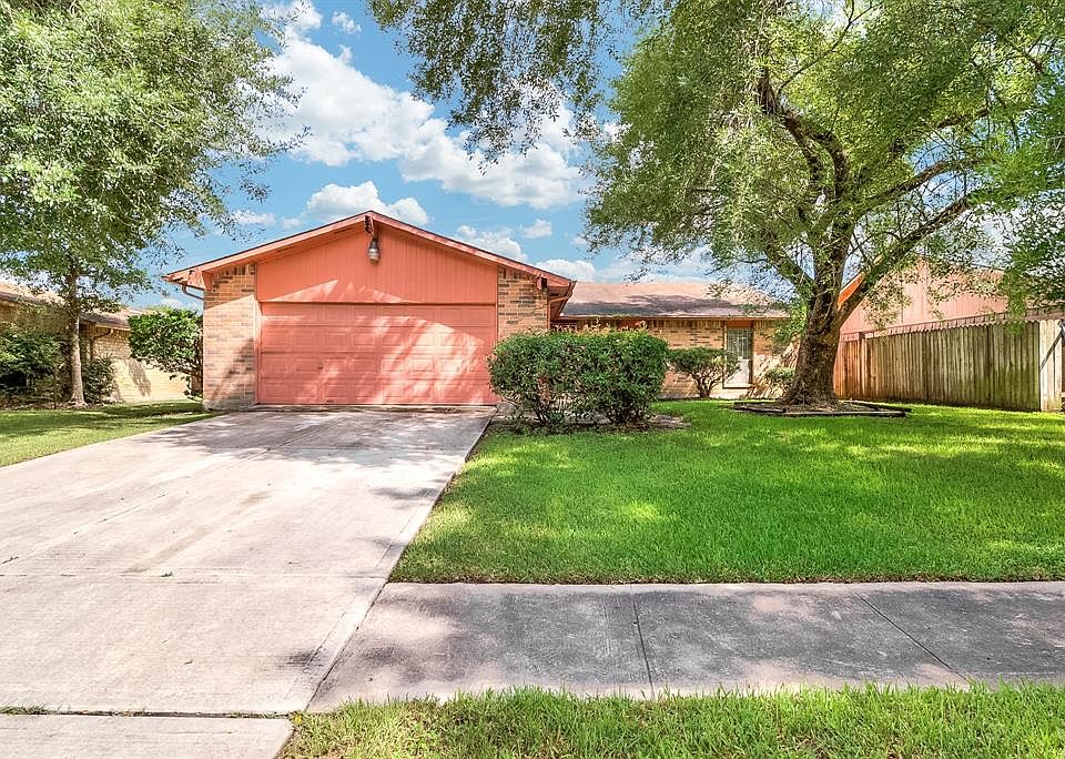 1st image of 14667 Morinscott Dr