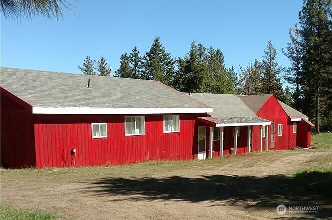 1st image of 121 High Country Drive E
