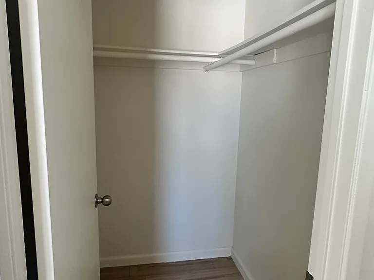 579 Casselman St #3 — Photo 7