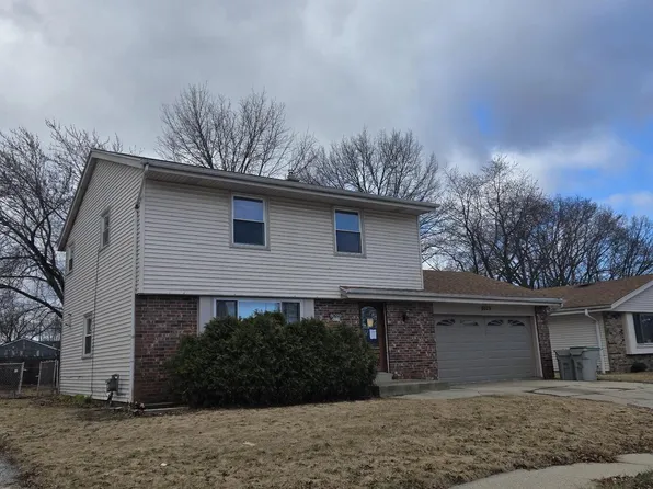 8029 West Beechwood AVENUE, Milwaukee, WI 53223