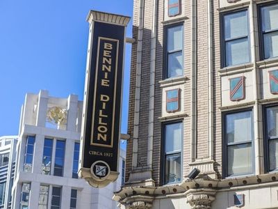 700 Church St APT 904, Nashville, TN, 37203