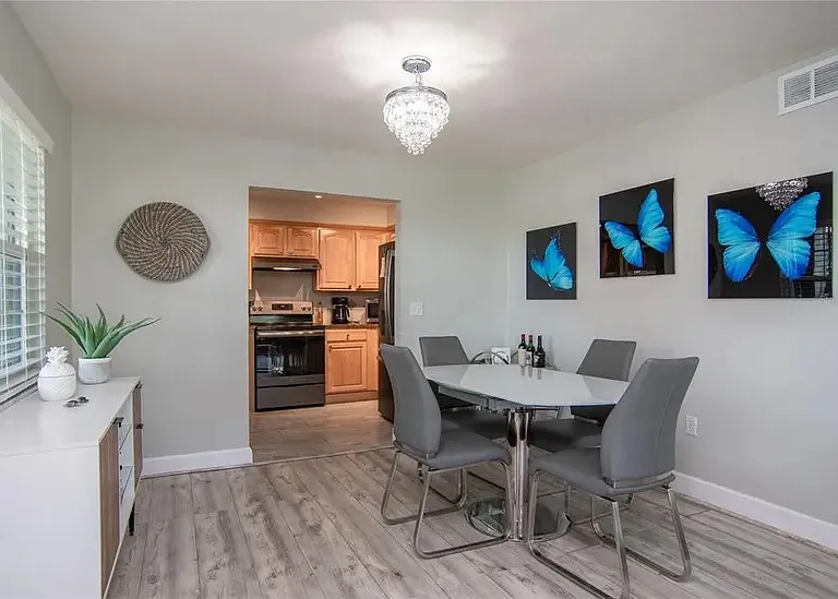 6100 Gulfport Blvd S #317 — Photo 25