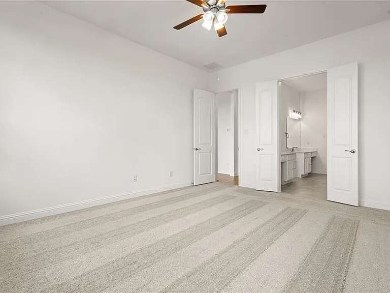 2064 Terra Rose Dr — Photo 15