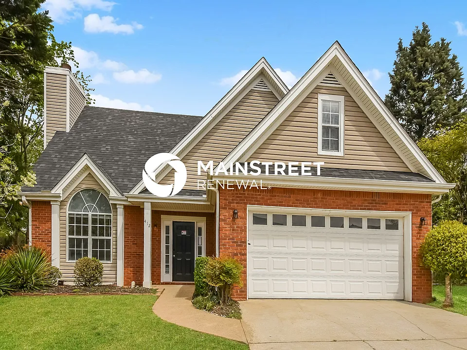 412 Windstream Dr SW