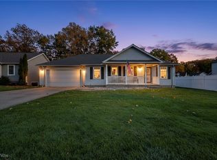 6363 Valley Ranch Dr, Maple Heights, OH 44137