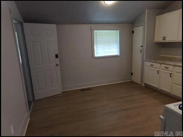 1801 W Long 17th St — Photo 7