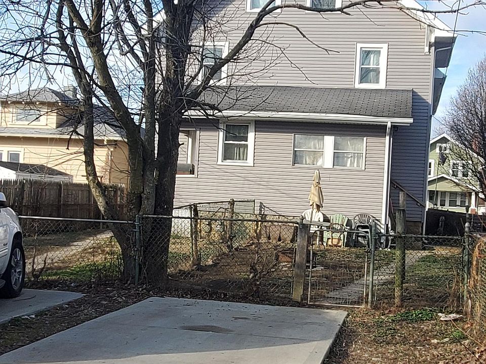 2nd image of 420 S Richardson Ave #2