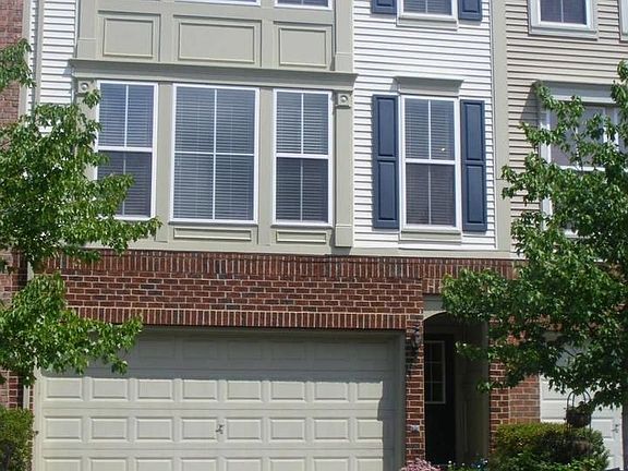 4th image of 42492 Regal Wood Dr