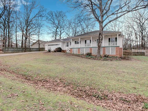 3rd image of 41 Sunset Ln