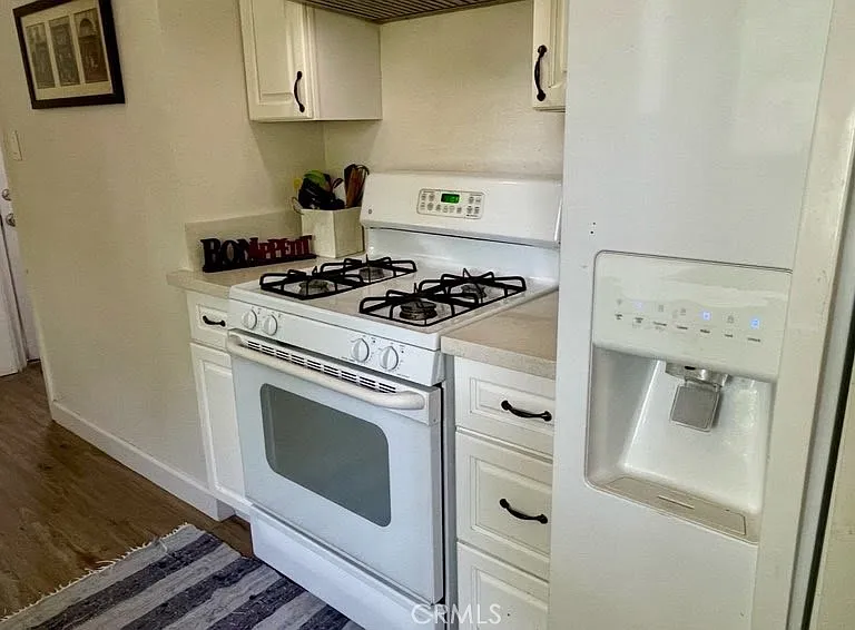 521 Walnut Ave — Photo 9