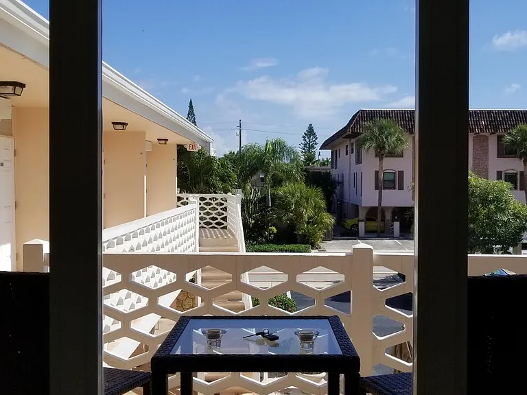 4627 Bougainvilla Dr — Photo 12