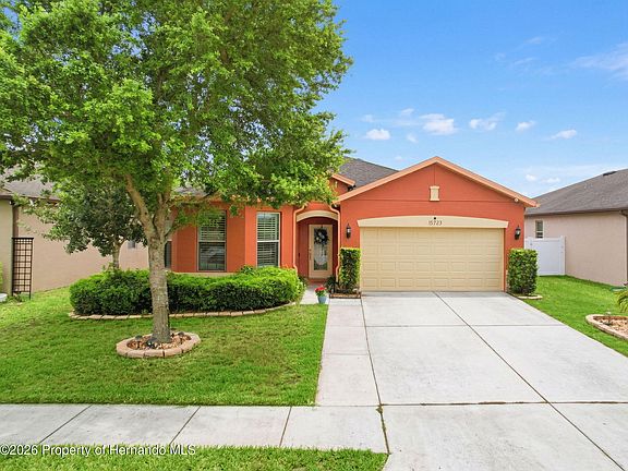3rd image of 15723 Stone House Dr