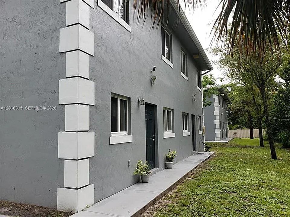 1st image of 14084 NE 2nd Ave #14084