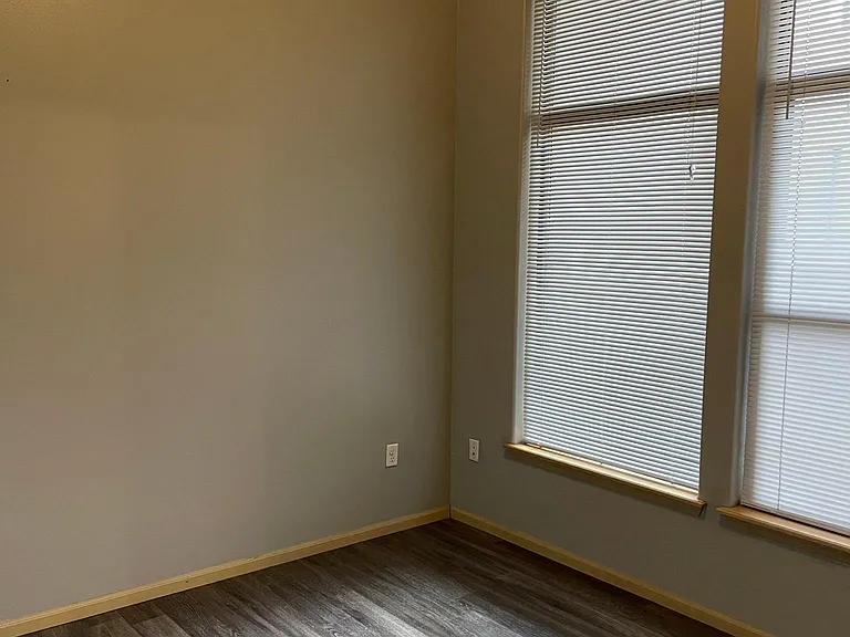 229 S Dubuque St #135 — Photo 9