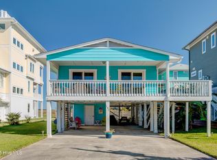 102 Virginia Ave, Carolina Beach, NC 28428