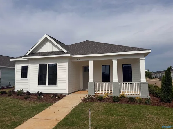 279 Farmhouse Dr, Madison, AL 35757