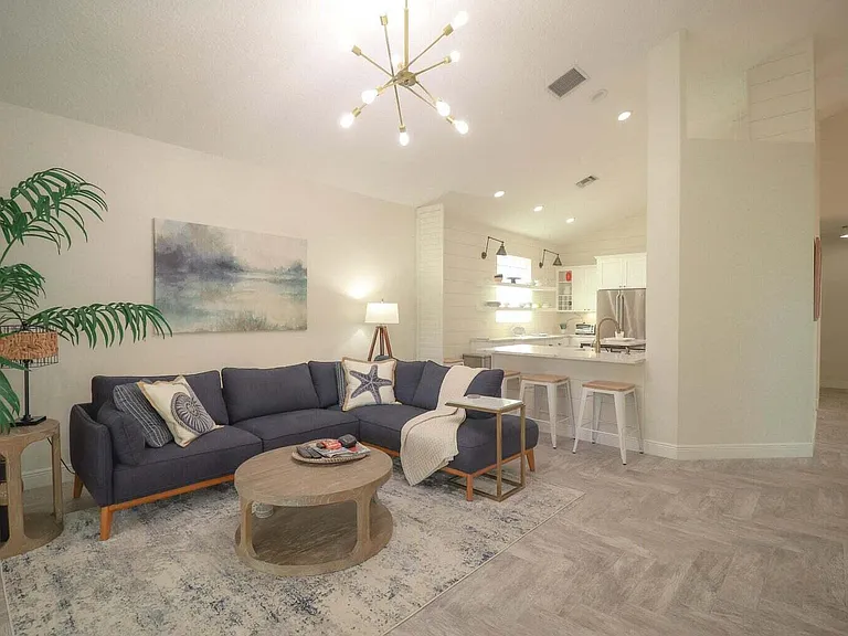 3129 SW Solitaire Palm Dr — Photo 12
