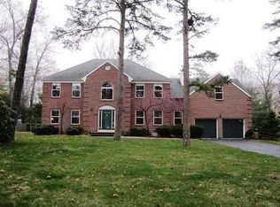 17 Pitney Ln, Jackson, NJ 08527