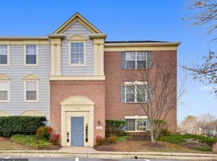 1120 Huntmaster Ter NE UNIT 102, Leesburg, VA 20176