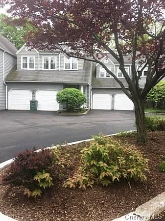 1st image of 24 Richmond Hl