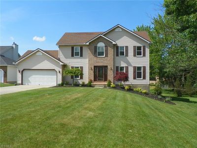16260 Acacia Dr, Strongsville, OH, 44136