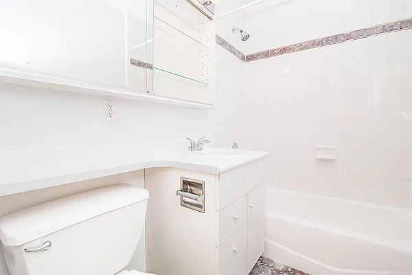 Rented by Keller Williams NYC | media 33