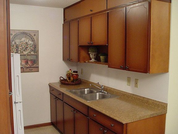 2nd image of 7000 Sandell Ave APT 9