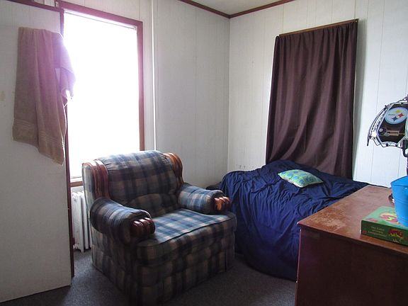 3rd image of 28 Furnace St