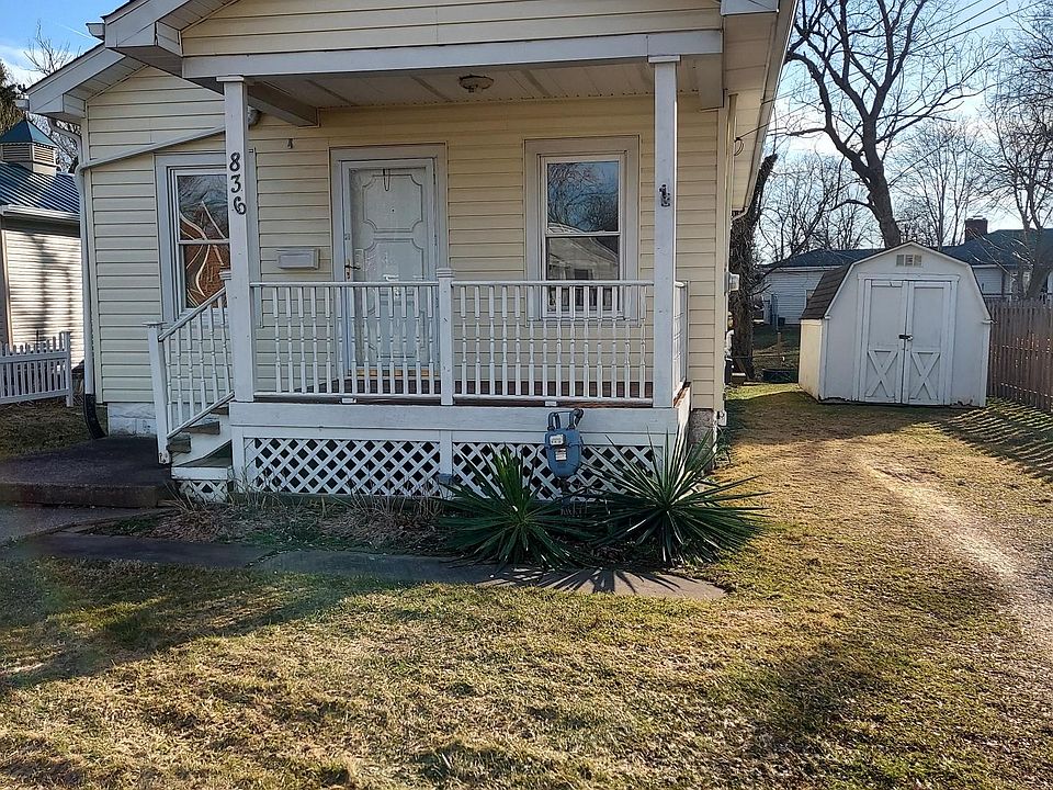 1st image of 836 Elyria Ave