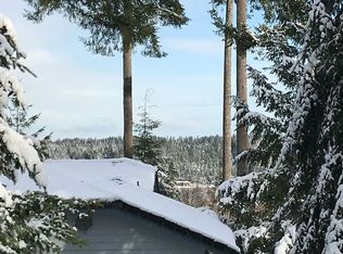 251 E Mountain View Dr, Allyn, WA 98524