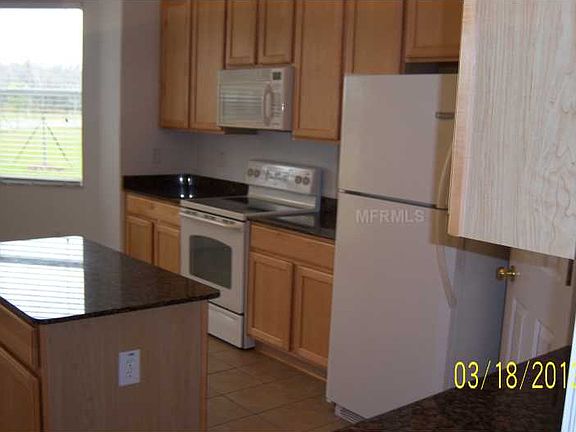 5th image of 3043 Chessington Dr