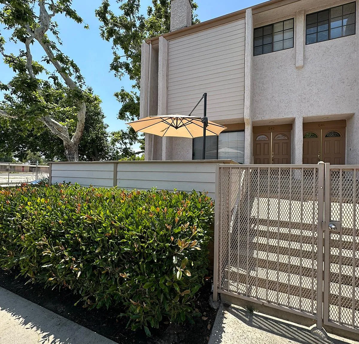 2 bed, 1650 sqft, $3,600 — Photo 3