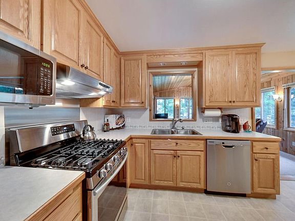 5th image of 5245 Cottonwood Ln N