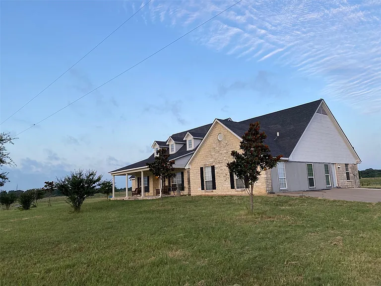22822 N FM 709 — Photo 1