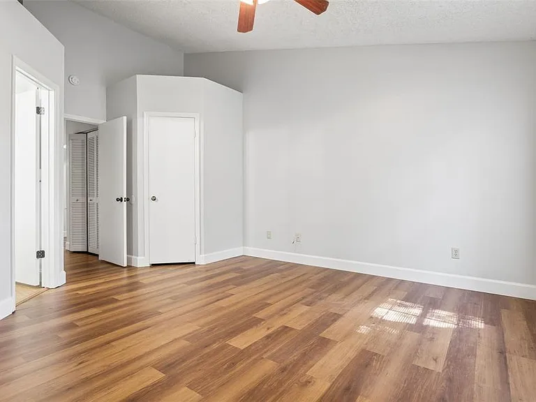 11325 Stratton Park Dr #11325 — Photo 17