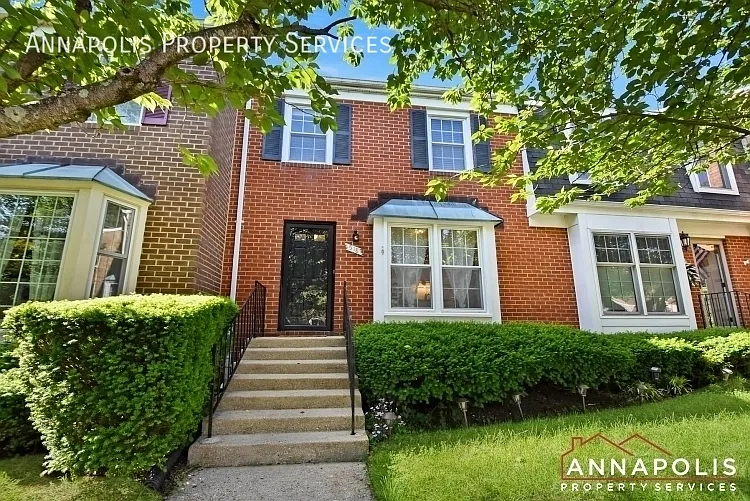518 Bay Dale Ct — Photo 1